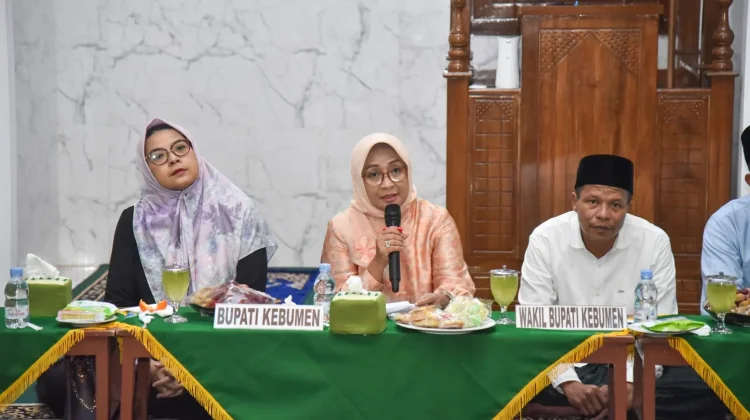 Bupati Kebumen Apresiasi Peran TNI dalam Pembangunan Desa