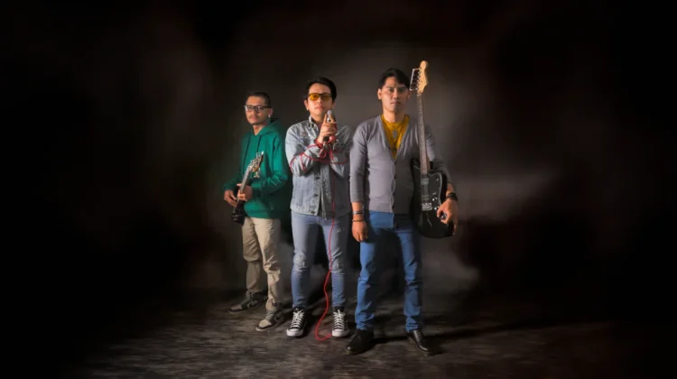 RANGR Resmi Rilis EP Masa Depan Kita, “Bertahanlah” Jadi Andalan lewat Video Klip Emos