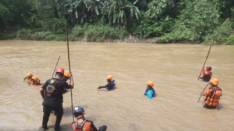 Hari Kedua Pencarian Bocah Tenggelam di Sungai Tajum Masih Nihil