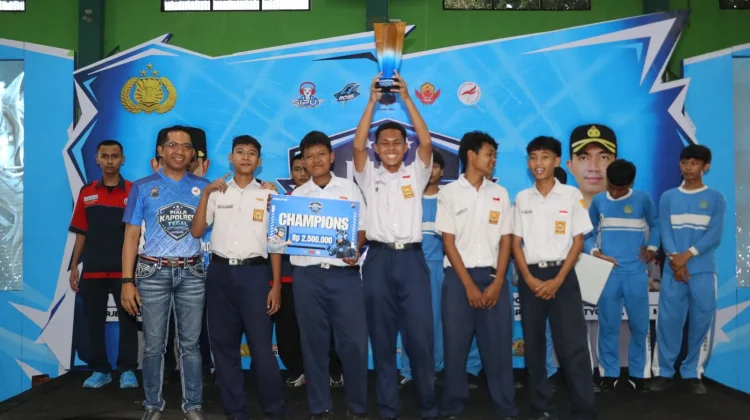 SMPN 2 Pangkah Juara Free Fire E-Sport Piala Kapolres Tegal