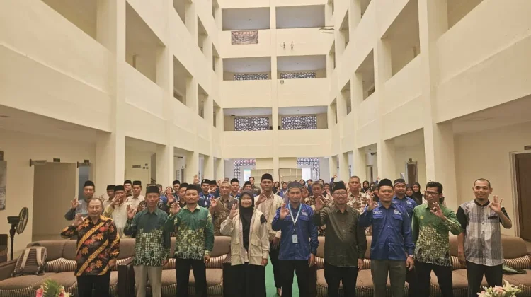 Asrama Unggulan UMP Lepas 54 Mubaligh-Mubalighot Dakwah Ramadan
