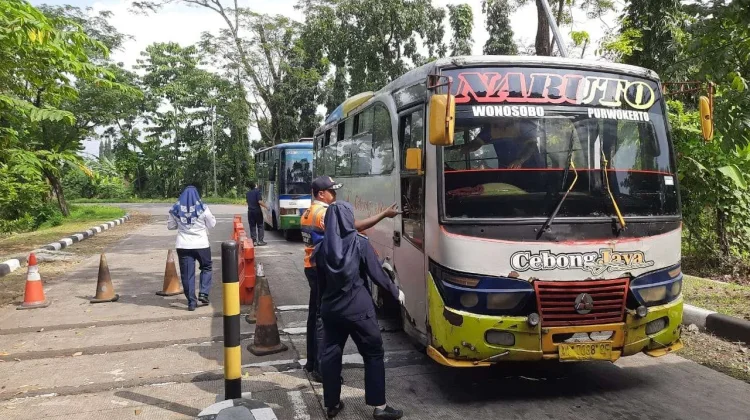 Dishub Banyumas Gelar Ramp Check Angkutan Umum jelang Mudik Lebaran 2026