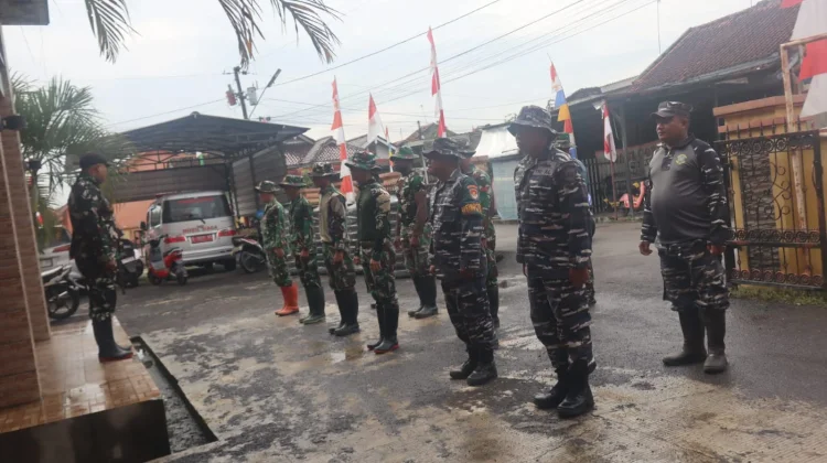 Disiplin dan Doa Awali Aktivitas Satgas TMMD 127 di Desa Cikuya