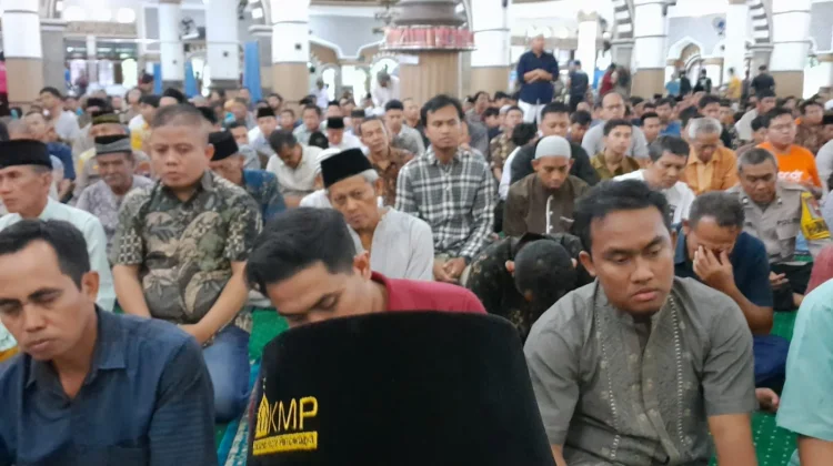 Ustadz Ahmad Mulyono SH : Puasa Penangkal Kerusakan Moral