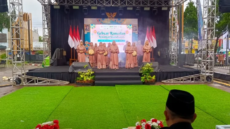 Lomba Seni Hadrah Ramaikan Puncak Gebyar Ramadhan OJK Purwokerto