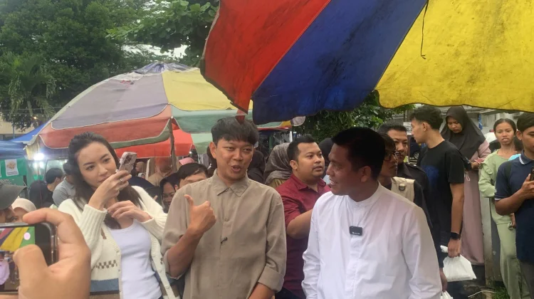 Bayu Skak Ramaikan Pasar Ramadan UMP, Omzet Pedagang Naik