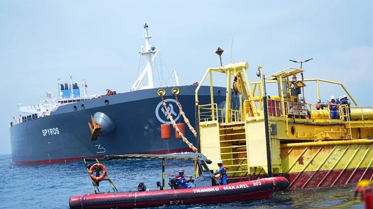 Kilang Cilacap Optimalkan Operasi, Pertamina Imbau Warga Tak Panic Buying