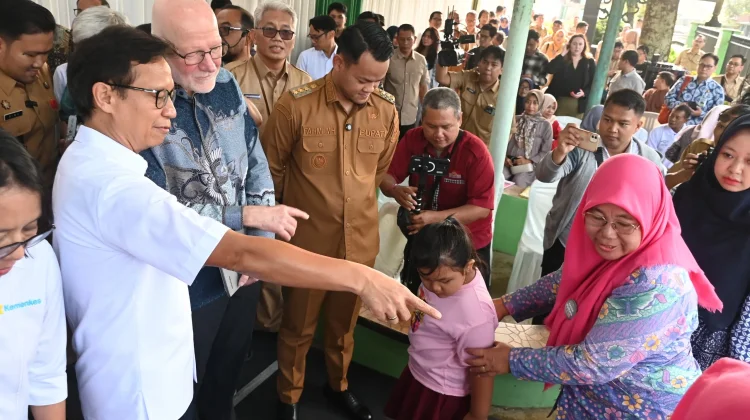 Menkes Dengarkan Langsung Manfaat SPHERS Bagi Nakes Purbalingga