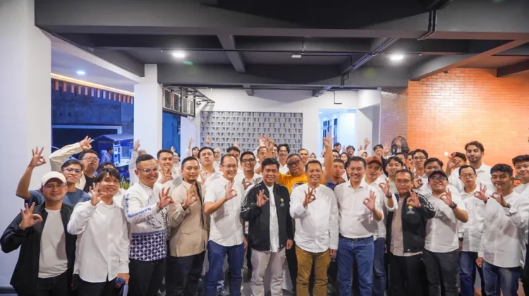 Rektor UMP Dikukuhkan sebagai Dewan Kehormatan HIPMI Banyumas