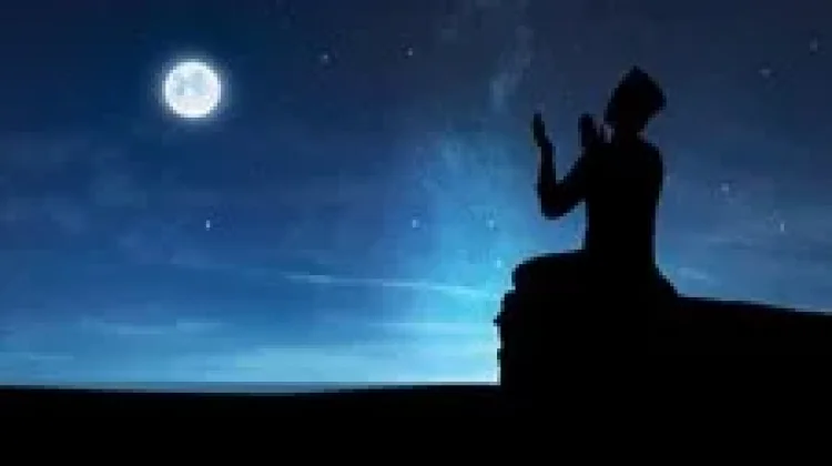 Keistimewaan Sepuluh Hari Terakhir Ramadan, Momentum Mencari Lailatul Qadar