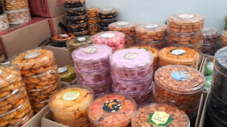 Jelang Lebaran, Produksi Kue Kering Banjir Pesanan