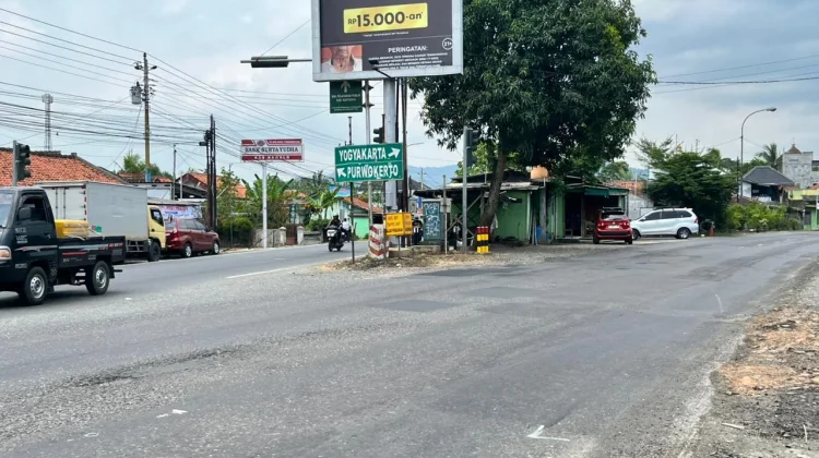 Arus Mudik H-6 Lebaran, Simpang Rawalo Ramai Lancar