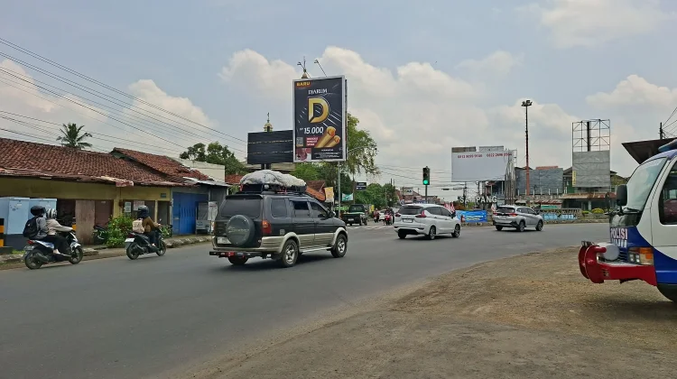 Arus Mudik lewat Jalur Selatan Cilacap Mulai Naik, Didominasi Sepeda Motor