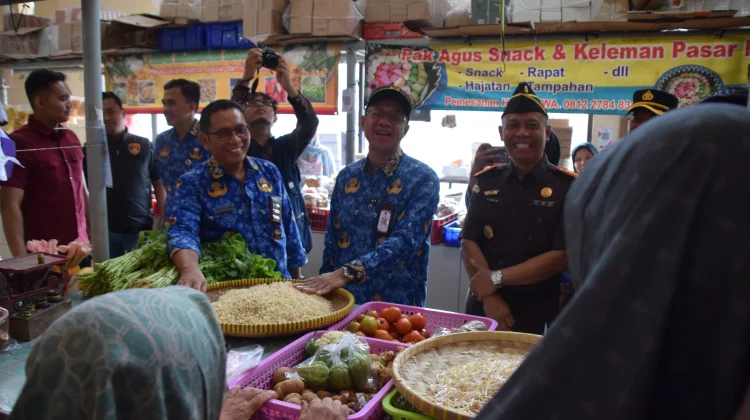 Pemkab Banyumas Pastikan Arus Mudik Lancar dan Stok Bapokting Aman