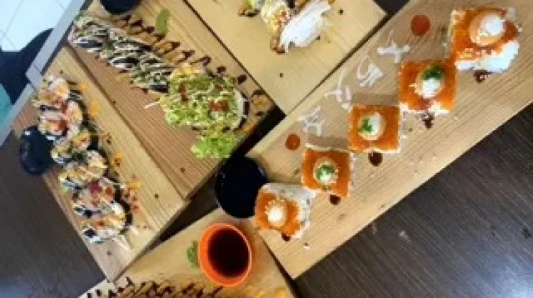 Kuliner Sushi Kekinian Kian Digemari Anak Muda