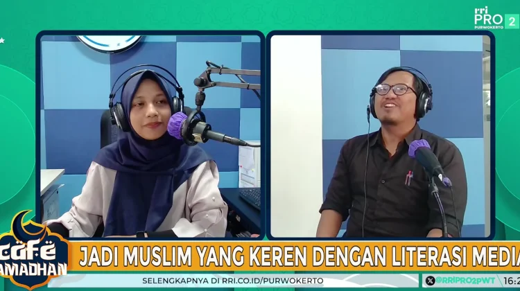 Menjadi Muslim Cerdas Melalui Literasi Media Digital