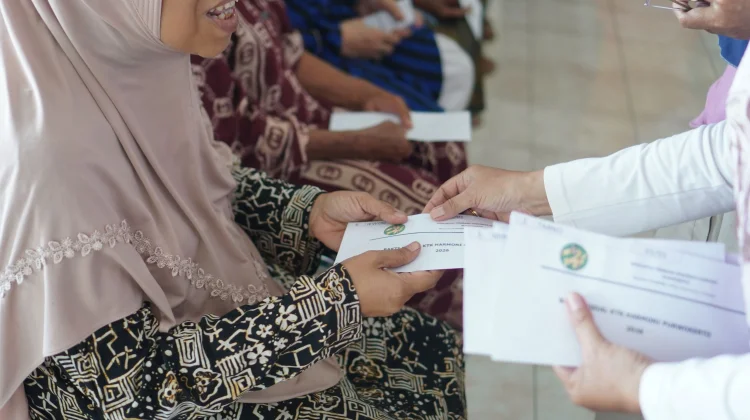 Semangat Berbagi Warnai Ramadan di Desa Datar