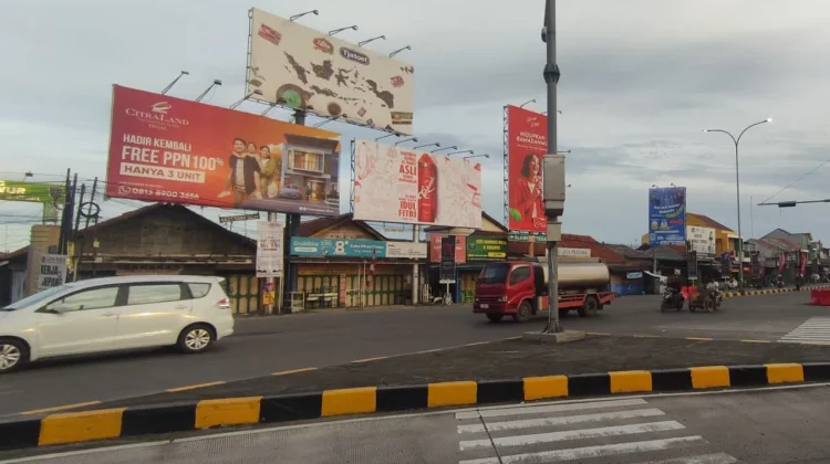 Pantauan Arus Lalu Lintas Exit Tol Adiwerna, Tegal Menunjukkan Peningkatan