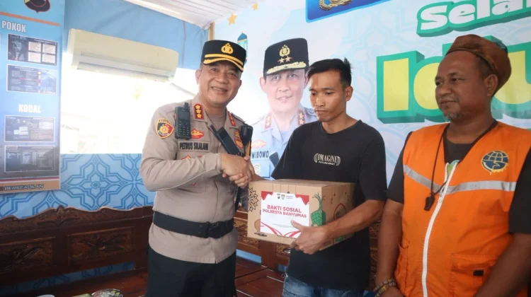 Kapolresta Banyumas Salurkan Baksos di Sekitar Pos Pengamanan OKC 2026