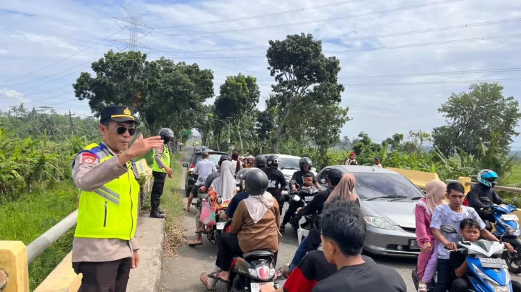 Polres Kebumen Amankan Festival Gerobag di Buluspesantren