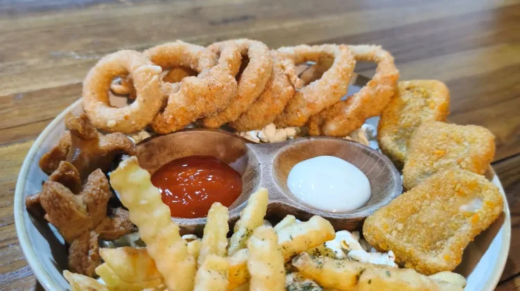 Menu Mix Plater Menjadi Alternatif saat Bosan Hidangan Lebaran