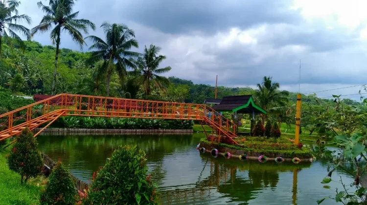 Wisata Buken Ramai Dikunjungi pada Libur Lebaran