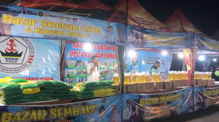 Bazar Sembako Murah PKDP Padati Menara Teratai Purwokerto