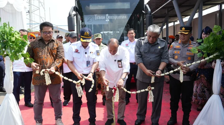 Mulai 28 Maret Trans Banyumas Resmi Beroperasi di Stasiun Purwokerto