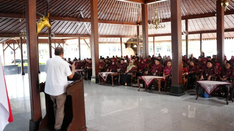 Di Tengah Efisiensi Anggaran, Posisi Guru PPPK di Banyumas Tetap Aman