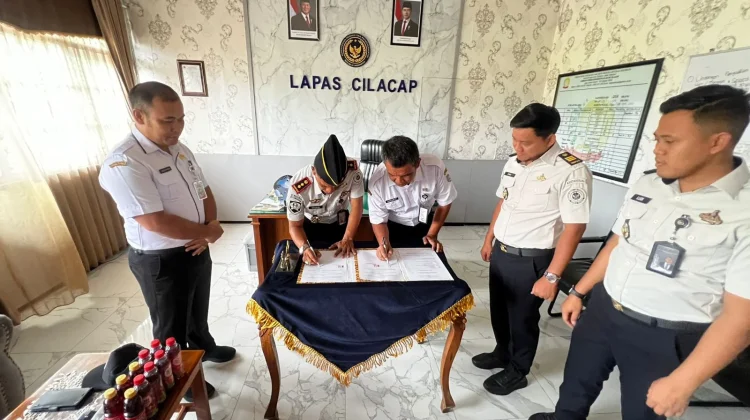Lapas Cilacap Fasilitasi WBP Lanjut Sekolah lewat Kejar Paket