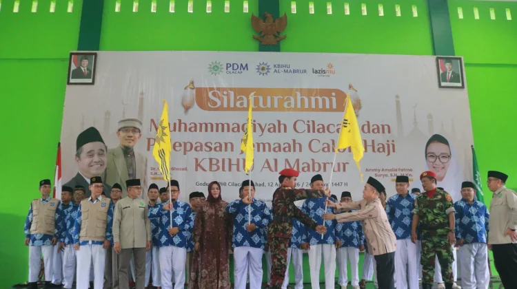 Muhammadiyah Cilacap Gelar Silaturahmi Akbar Sekaligus Lepas 193 Calon Haji