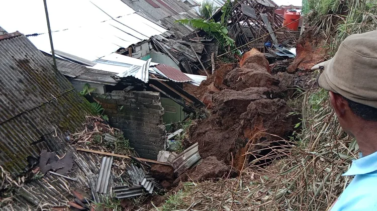 Longsor Sebabkan Satu Warga Meninggal di Mrebet