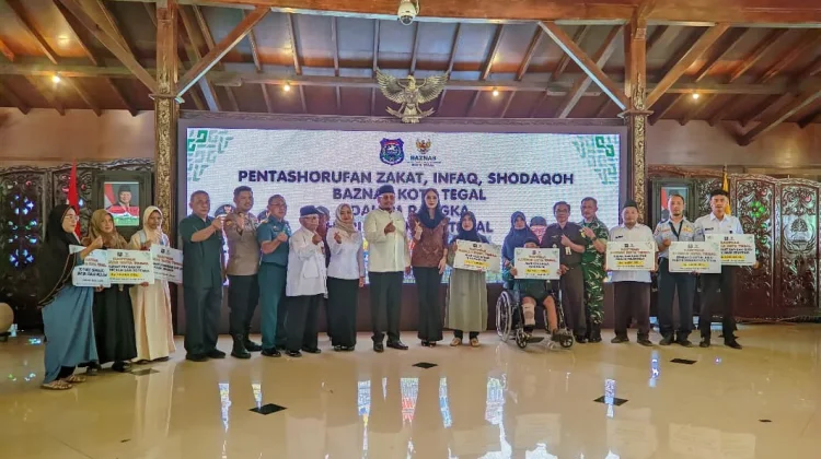 BAZNAS Kota Tegal Salurkan bantuan dalam Rangka Memperingati HUT Kota tegal ke-446