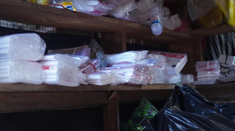 Kenaikan Harga Plastik Paksa Pelaku UMKM Putar Otak