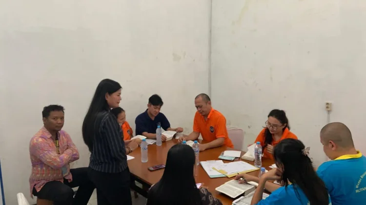 Warga Binaan Nasrani Rutan Banyumas Konsisten Ikuti Pembinaan Spiritual