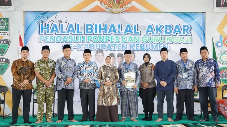 Ribuan Pengasuh Ponpes Se-Kebumen Berkumpul, Usung Misi Transformasi Pesantren