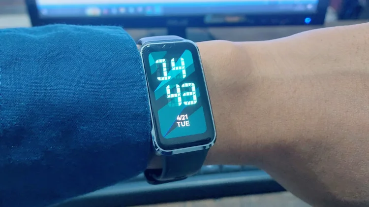 Bagaimana Smartband Mengukur Detak Jantung? Ini Cara Kerjanya.