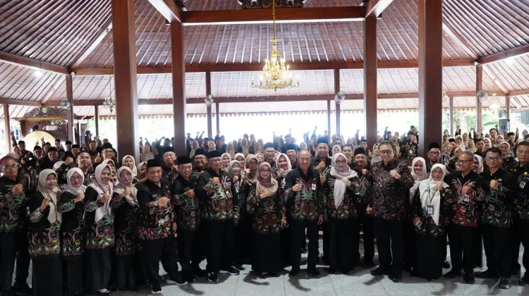 146 Guru di Banyumas Resmi Dikukuhkan sebagai Kepala Sekolah
