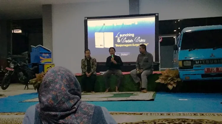 Pertama Gelar di Perpusda Banjarnegara, Layar Tancep dan Bedah Buku Jadi Inspirasi
