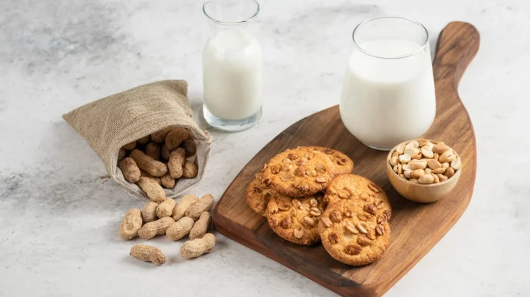 Fresh Almond Milk dan Cookies Sehat: Camilan Jantung Sehat dan Ramah Gula Darah