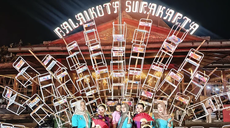 Bawa Spirit Banyumasan, Sanggar Baruna Loka Purbalingga Unjuk Gigi di Solo Menari