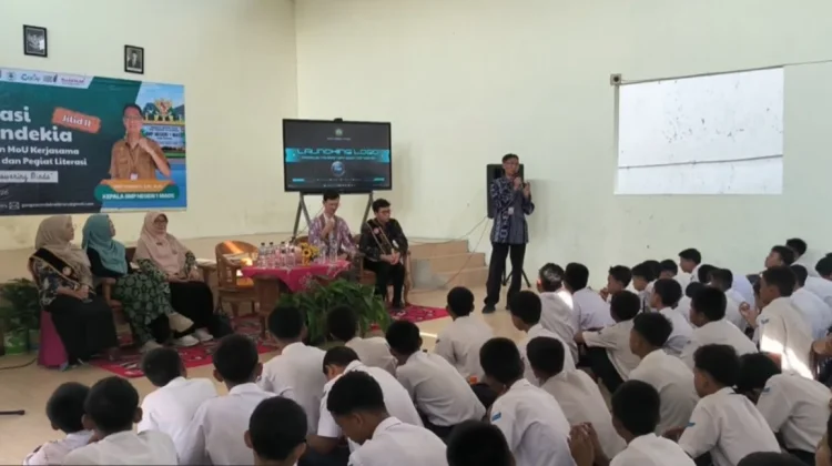 Perkuat Budaya Literasi, SMP Negeri 1 Maos Gelar Literasi “Gangsa Cendekia”