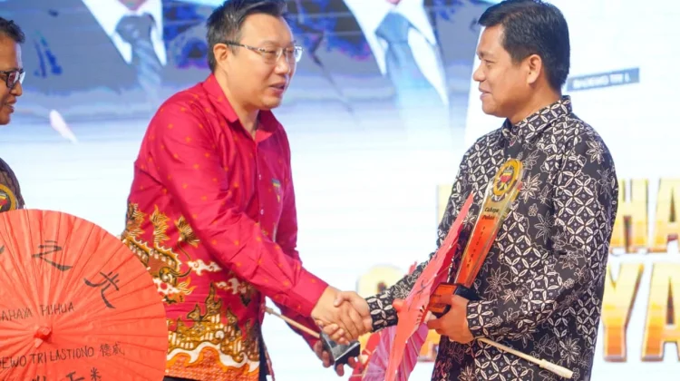 Kembangkan Kampus Toleran, Rektor UMP Raih Cahaya Puhua Award