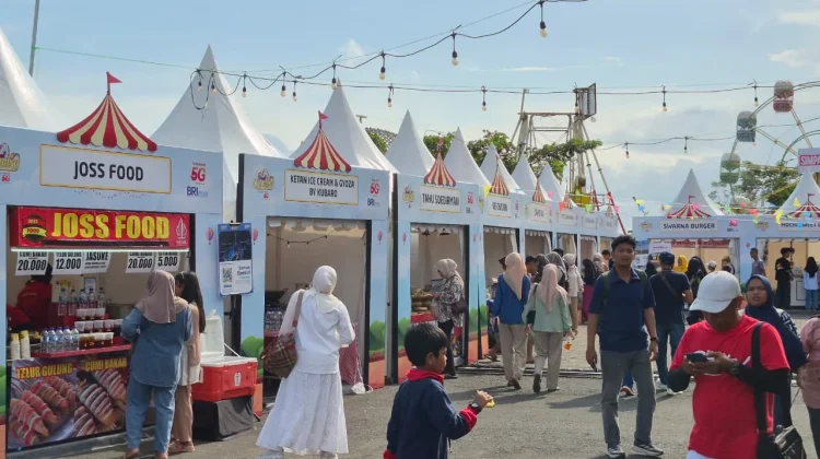 Puluhan UMKM Ramaikan RANS Carnival di Menara Teratai Purwokerto
