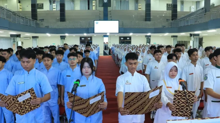 516 Mahasiswa Fikes UMP Ucap Janji, Siap Terjun ke Dunia Praktik Kesehatan