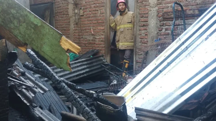 Nenek 86 Tahun di Cilacap Terluka saat Dapur Rumah Terbakar akibat Tungku