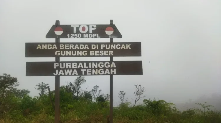 Gunung Beser Jadi Favorit Pemula, Tawarkan Pendakian Singkat & Pemandangan Memikat