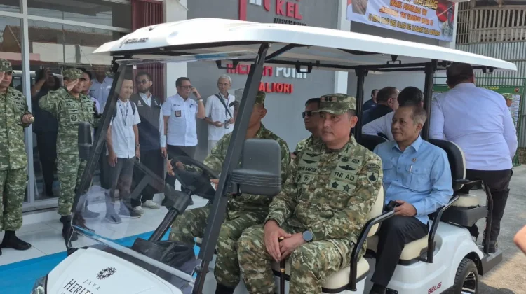 Jelang Soft Launching, Wapanglima TNI-Menkop Cek Kesiapan KDKMP Banyumas