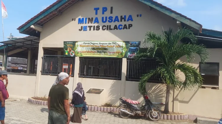 Harga Ikan di TPI Pantai Jetis Stabil Jelang Akhir Pekan