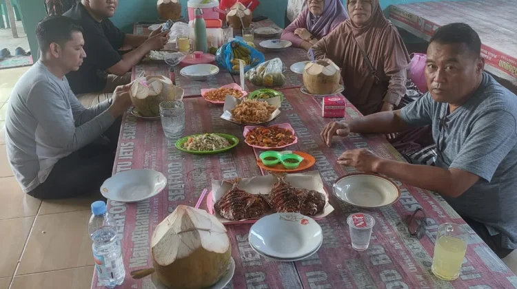 Kuliner Laut Di Pantai Jetis Cilacap Jadi Daya Tarik Wisata